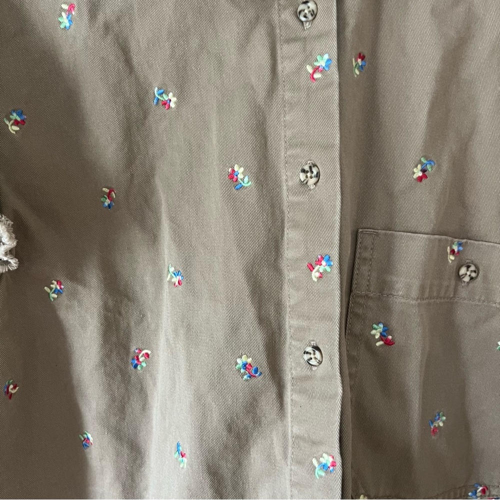 Something Navy - Button Down Embroidered Ruffle S… - image 4